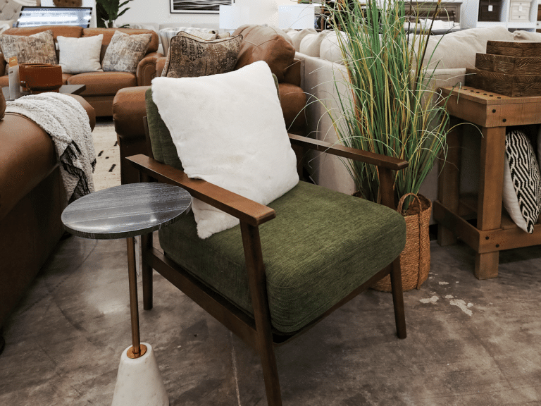 RVF_Ashley_88_Chair_1200 X 900_111025 (1)